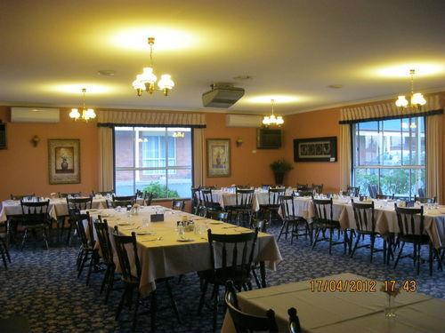 Cardigan Lodge Motel Ballarat Extérieur photo