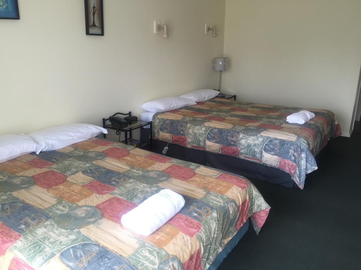 Cardigan Lodge Motel Ballarat Extérieur photo