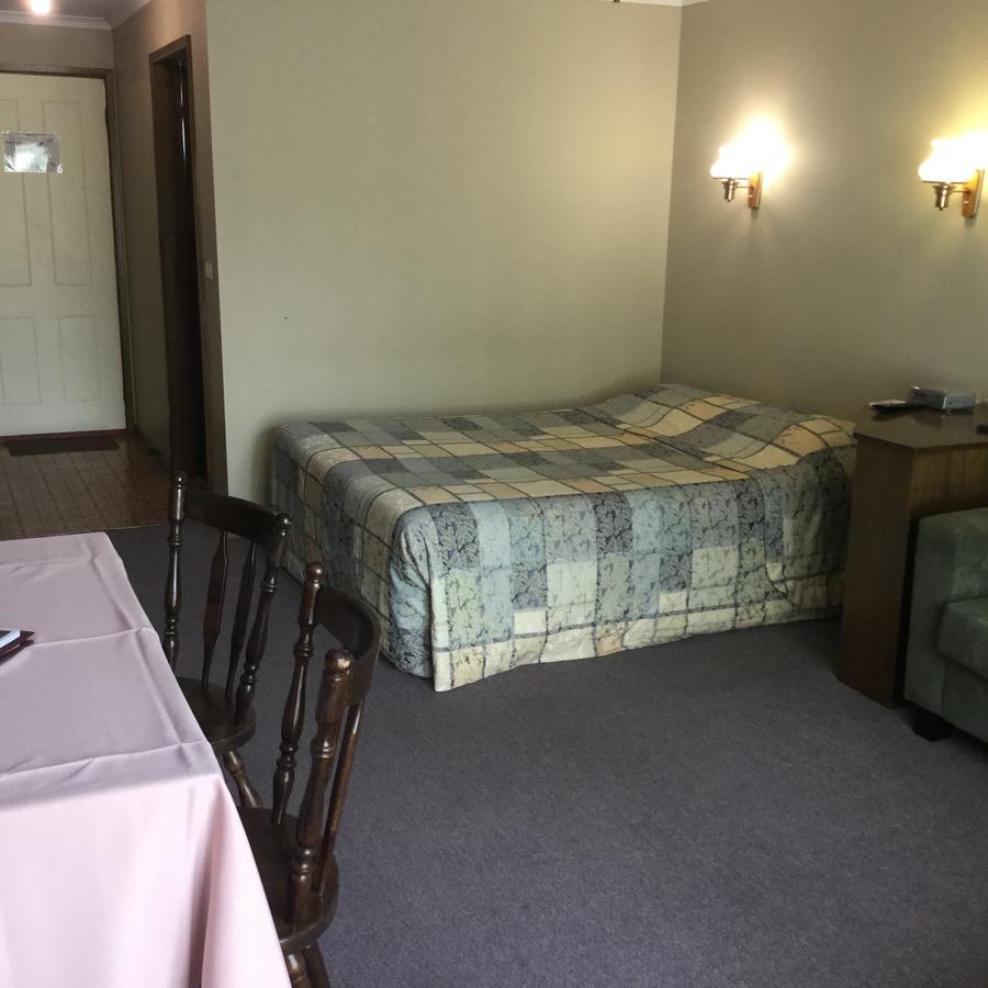Cardigan Lodge Motel Ballarat Extérieur photo