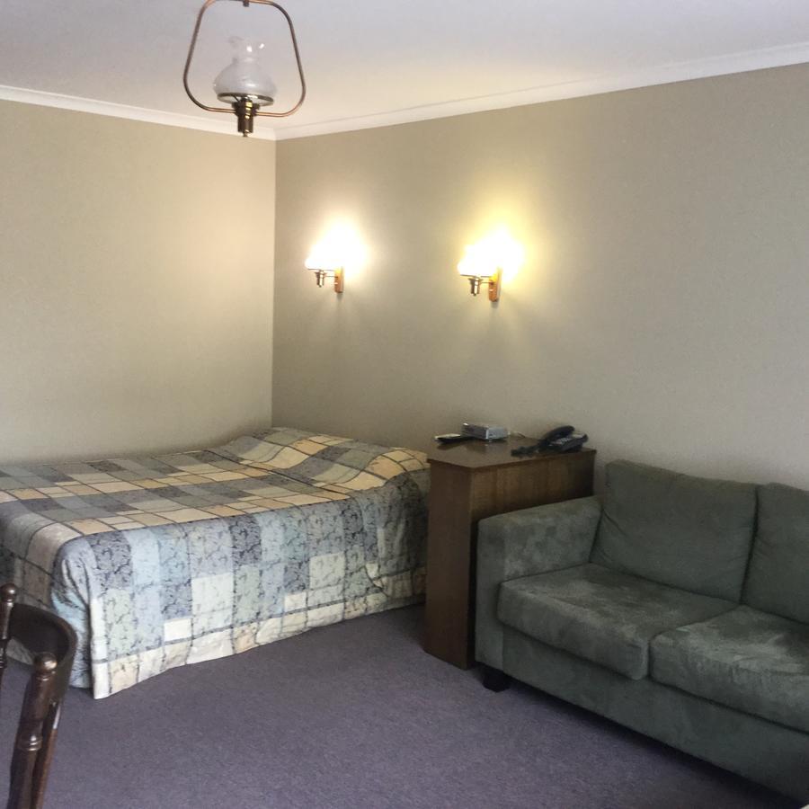 Cardigan Lodge Motel Ballarat Extérieur photo