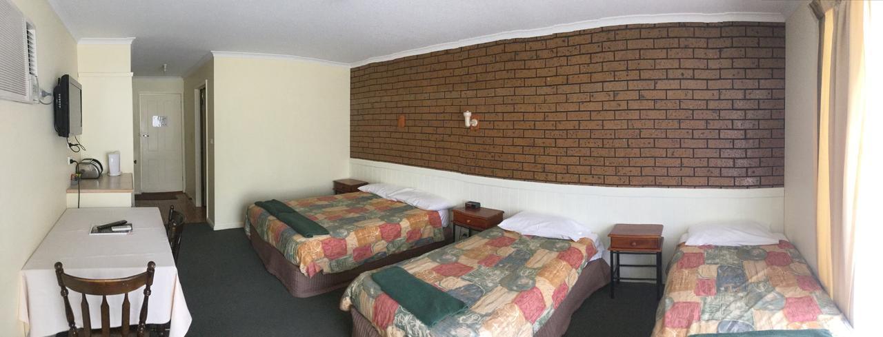 Cardigan Lodge Motel Ballarat Extérieur photo